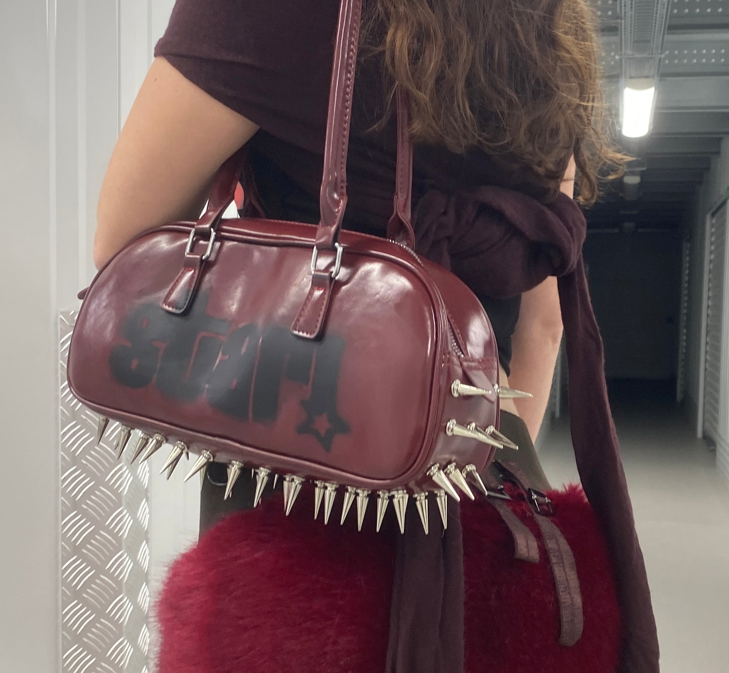 SPIKY STAR! HANDBAG