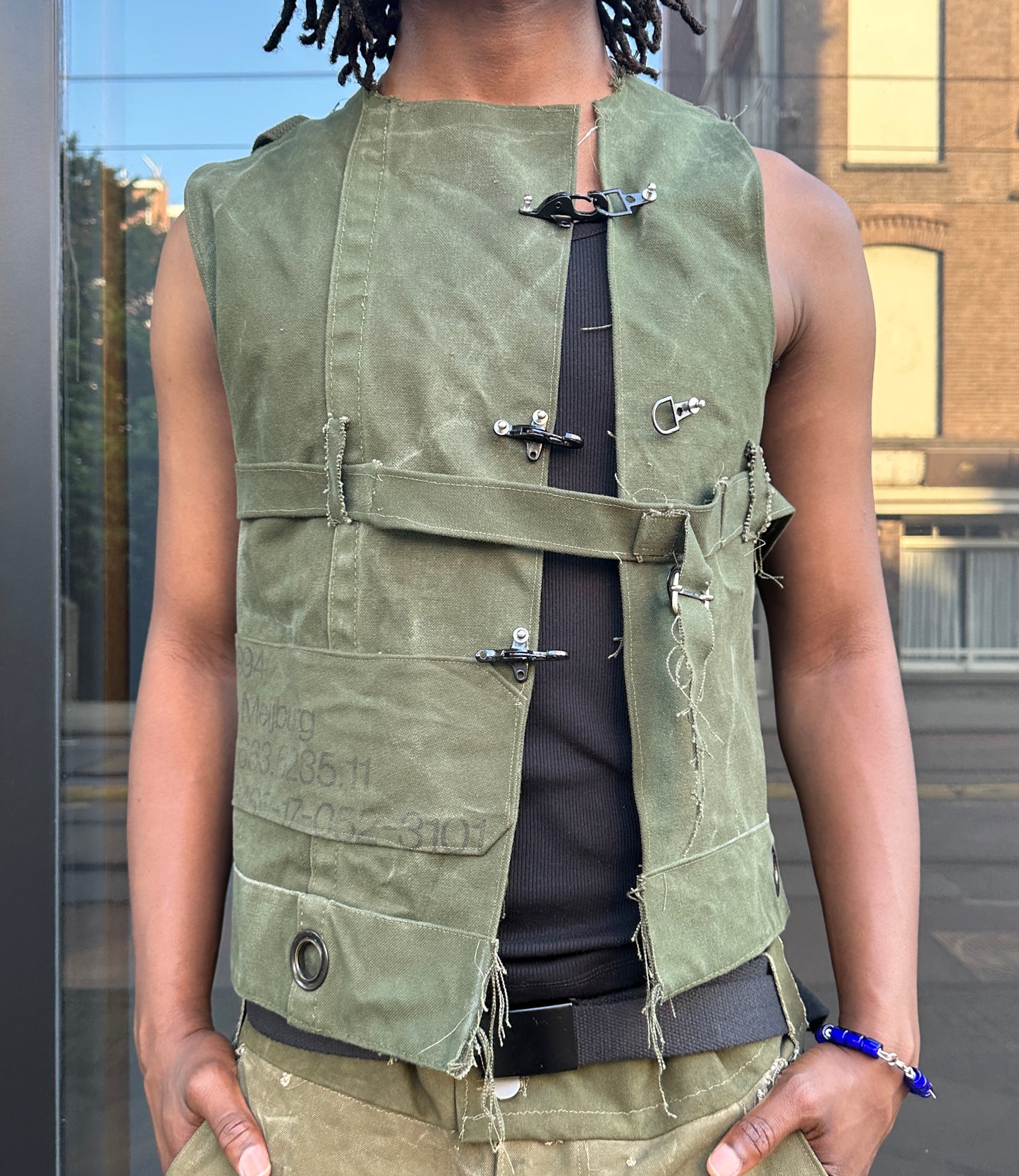 DUFFEL VEST ARMY GREEN