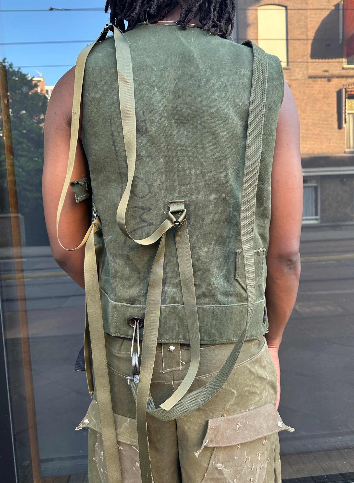 DUFFEL VEST ARMY GREEN
