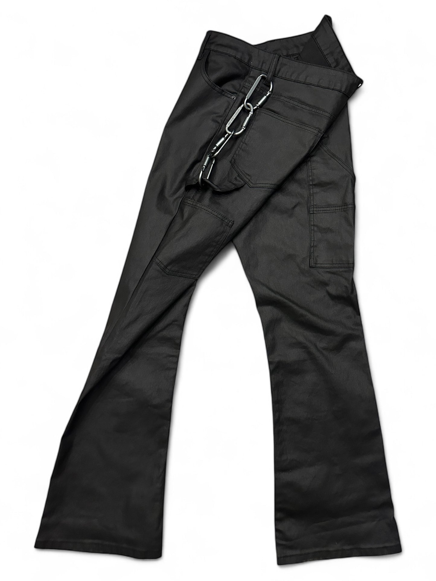 WAX COATED CARABINER FLARED JEANS