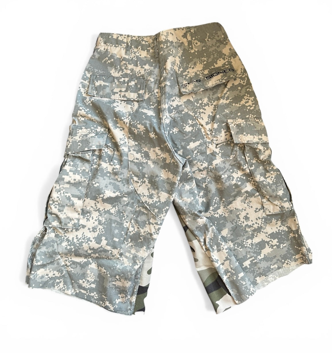 PIXEL FATIGUES JORTS